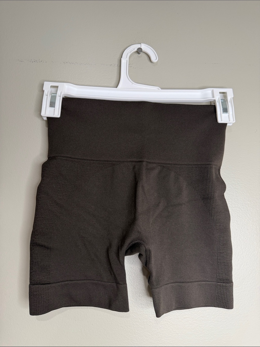 Set Active High-Waist Brown Biker Shorts XS